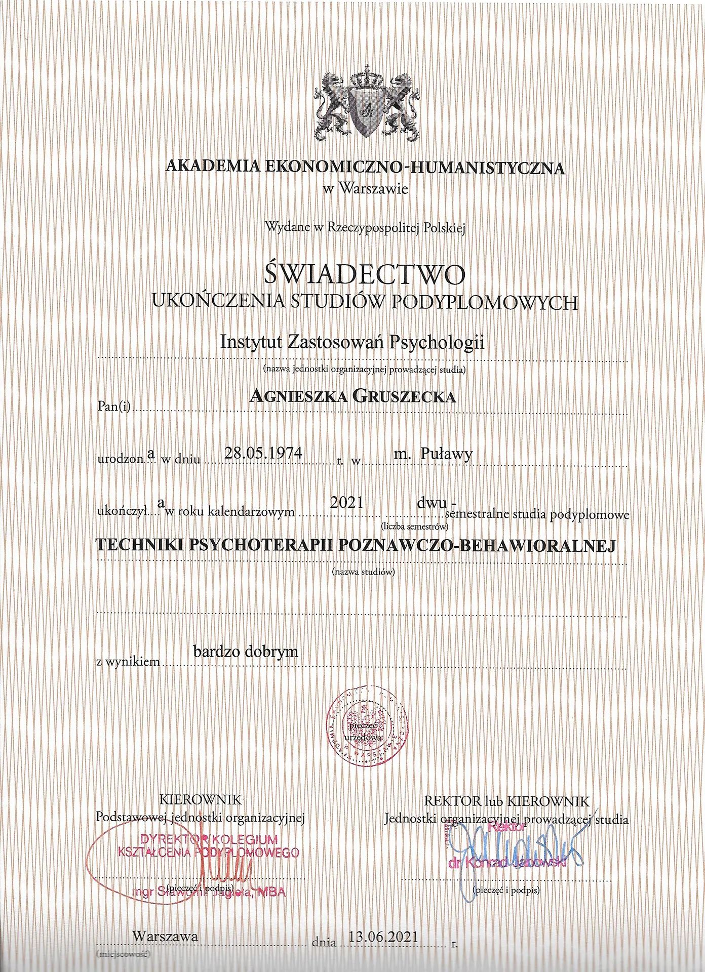 Świadectwo ukończenia studiów podyplomowych